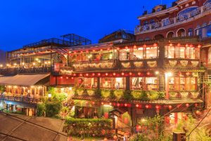 台湾市场热门VPS主机对比分析-