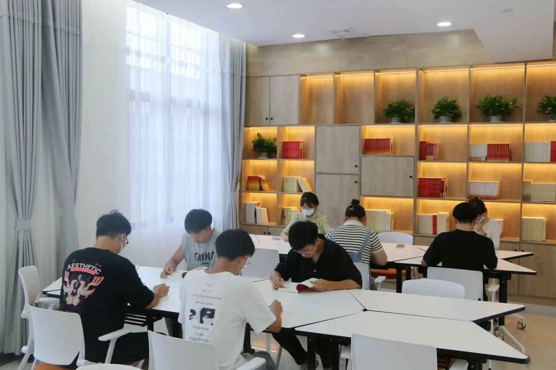 一站式服务助力企业数字化转型，江苏VPS主机分销助力业务腾飞-