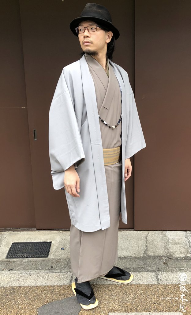 不同配置与服务的价格差异-